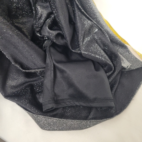 Vince Camuto Elegant Silver Long-Sleeve Dress - Picture 12 of 16